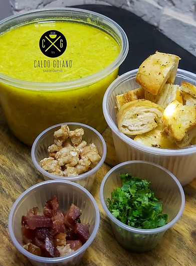 Caldo de frango e adicionais