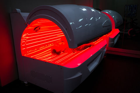 Theralight 360 member using Red Light Therapy
