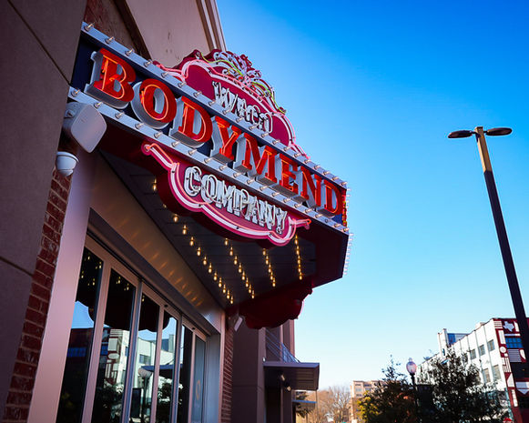 Waco Bodymend Company Marquee sign