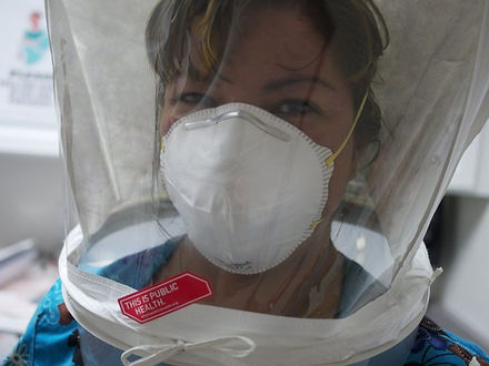 Hydrogel patches help prevent skin injuries caused by N95 mask use