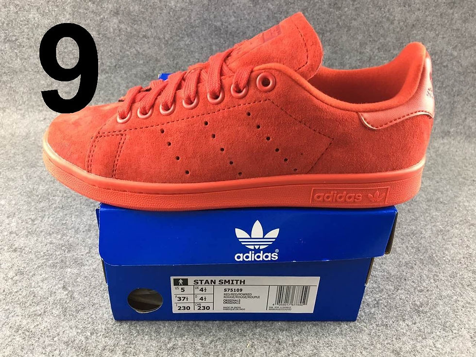 תמונה ממוזערת:   Stan Smith