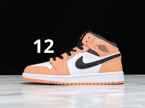 תמונה ממוזערת: Jordan 1 Mid