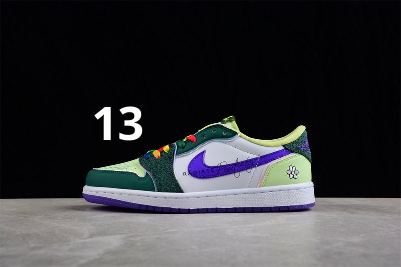 תמונה ממוזערת: Jordan 1 Low