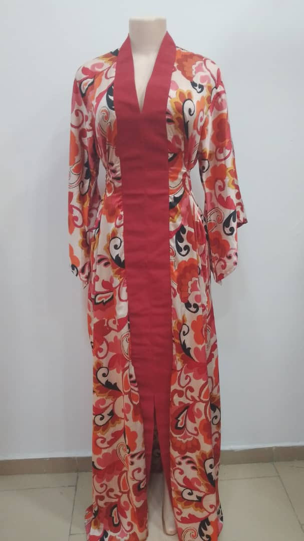 Thumbnail: Niuma silk gown