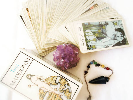 תעצרי שניה וקחי קלף