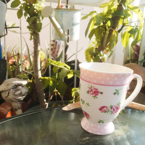 תעצרי שניה ושבי רגע בשמש