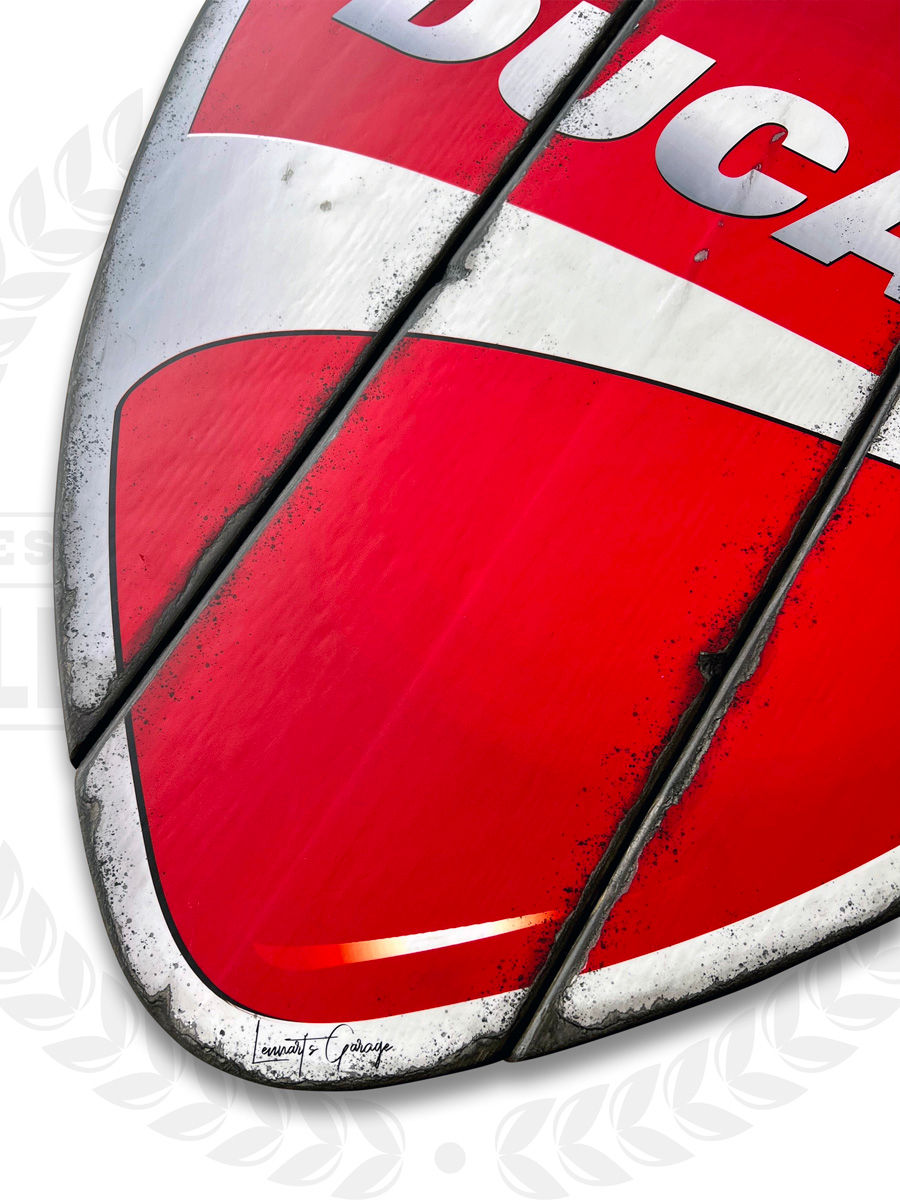 Thumbnail: Rosso Corsa Emblem