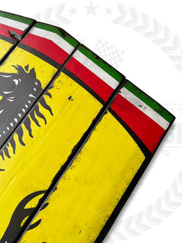 XXL Scuderia Emblem | Lennart's Garage