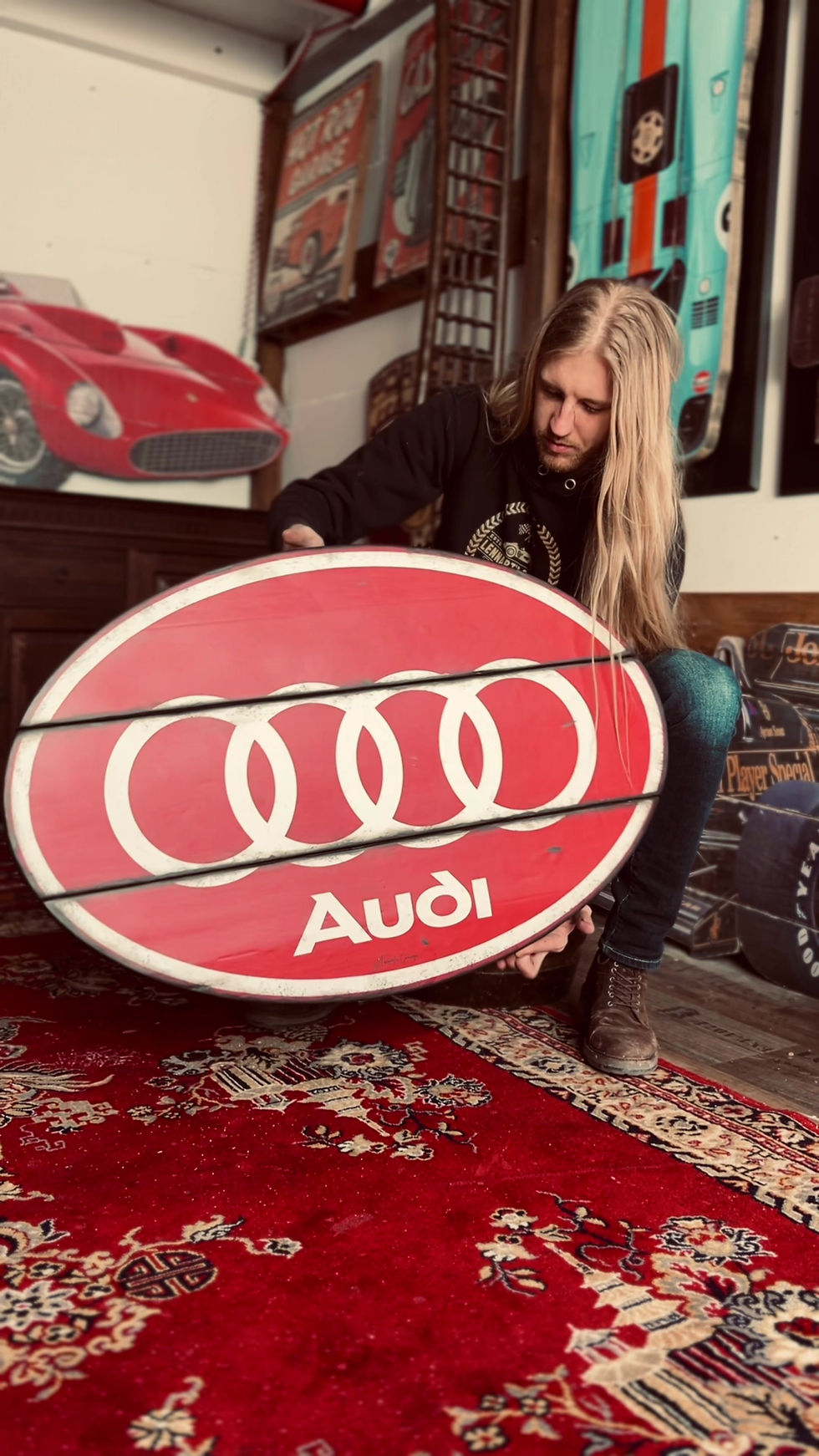 Thumbnail: Quattro Emblem
