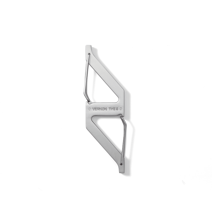SEVENTEEN
Carabiner