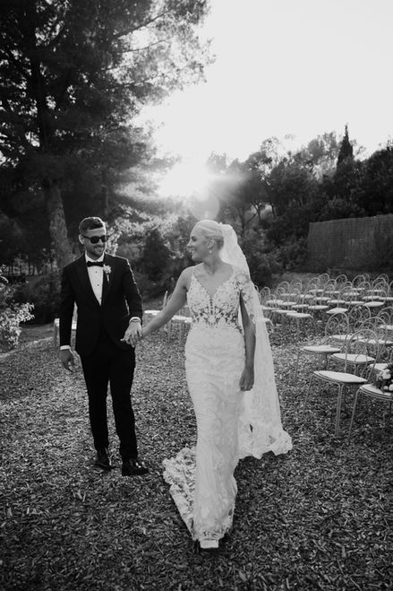 editorial wedding. bride and groom posing on their wedding day in spain.