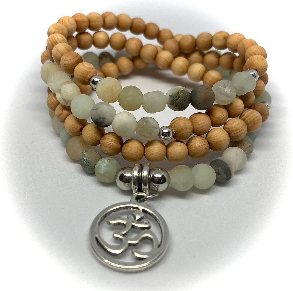 Wrap bracelet / wooden diffuser necklace and 6mm stones