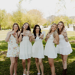 Manhattan Kansas senior photos Kansas, Catholic senior photos, Kansas City senior photographer, senior photo pricing