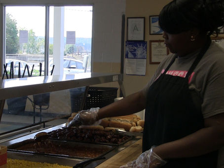 Love's Kitchen to distribute meals on Thanksgiving