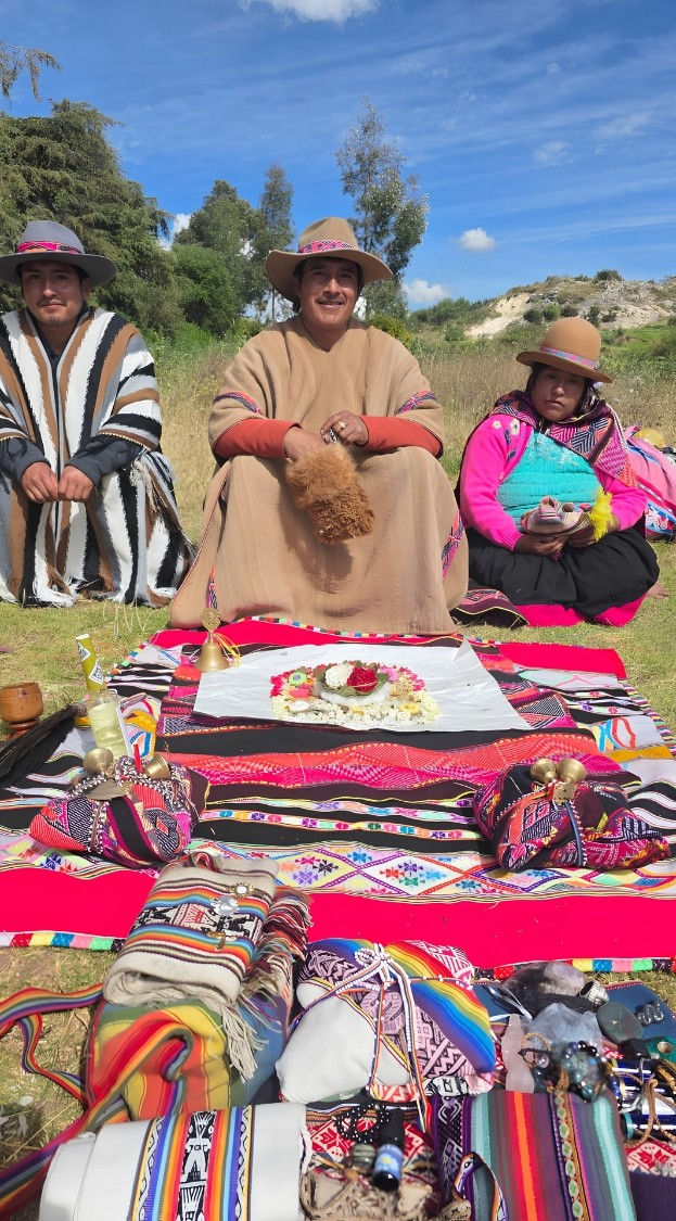 the Paqos team and the Despacho offering bundle