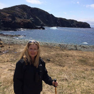 Patricia Hooper, Tour Guide