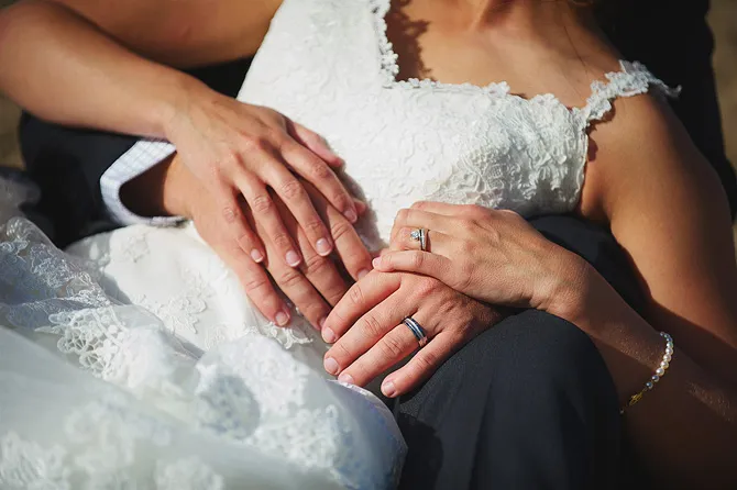 Elkhorn Resort Weddings 6.webp