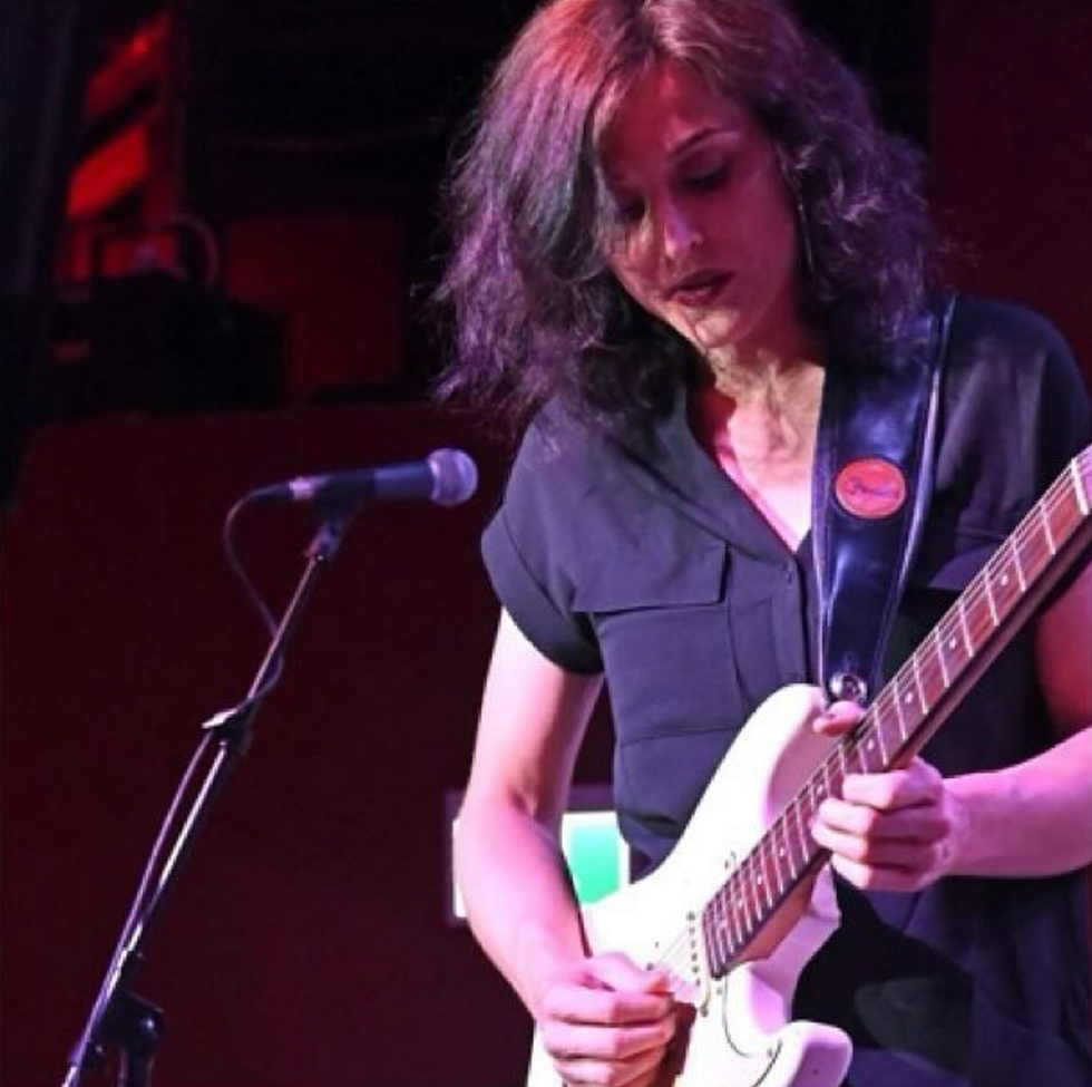 Live music with Chris Ghidoni