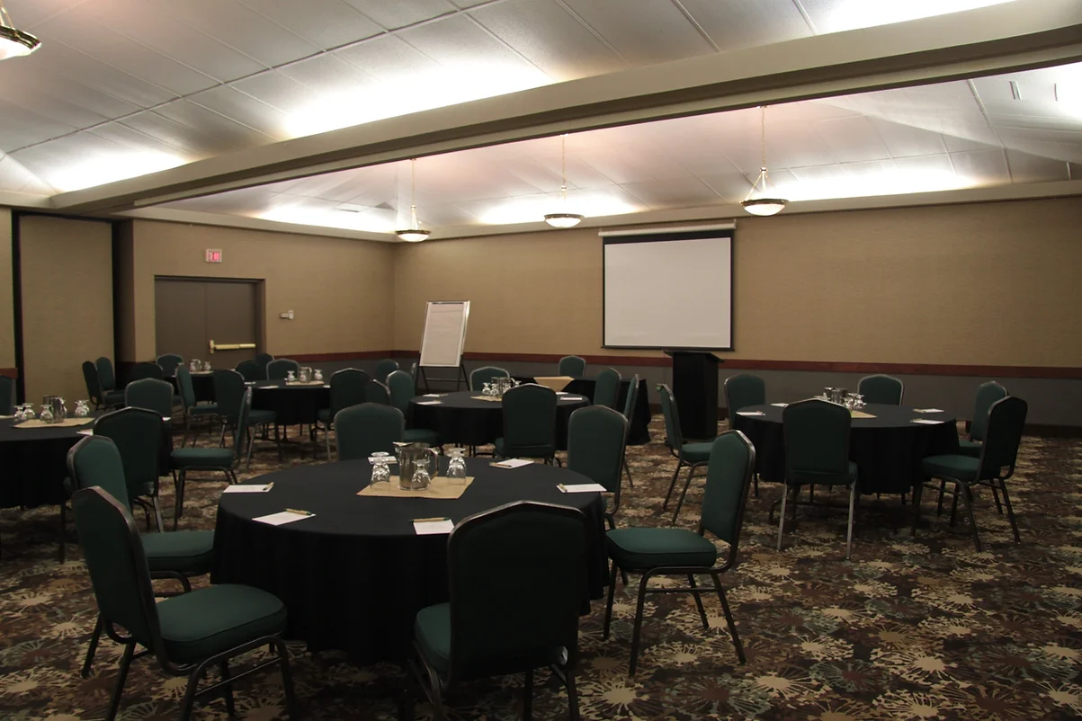 Elkhorn resort conferences and retreats 7.webp