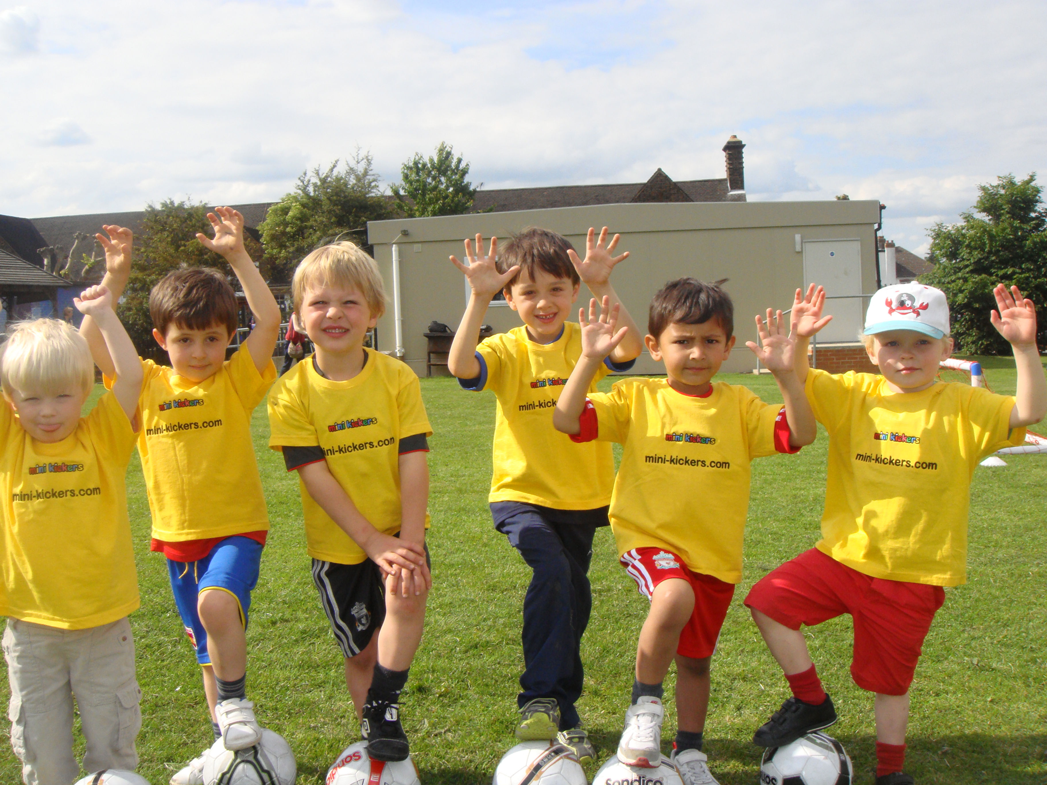 Mini Shooters East Barnet (ages 3-6)