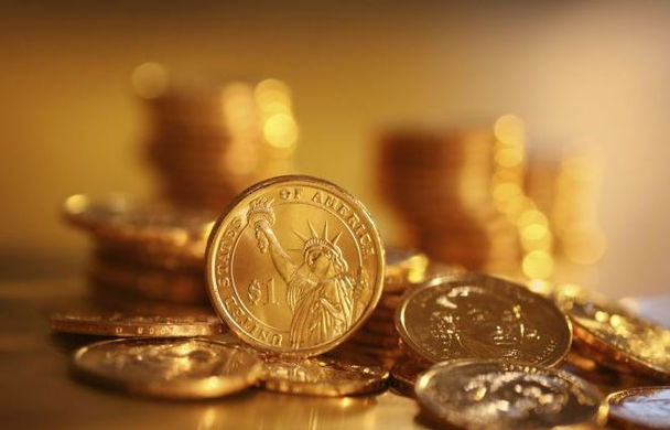 PT Rifan - Harga Emas Stabil Ditengah Naiknya USD & Turunnya Saham