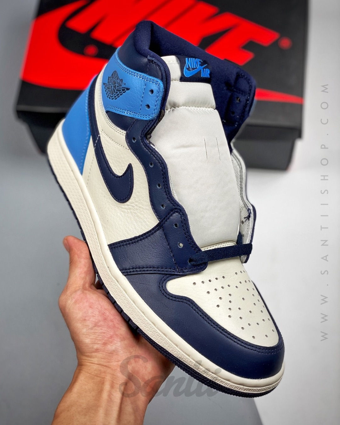 Air Jordan 1 Mid "Obsidian"
