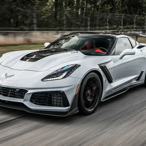 Chevrolet Corvette C7 (2014-2019): A Revolution in Performance and Design