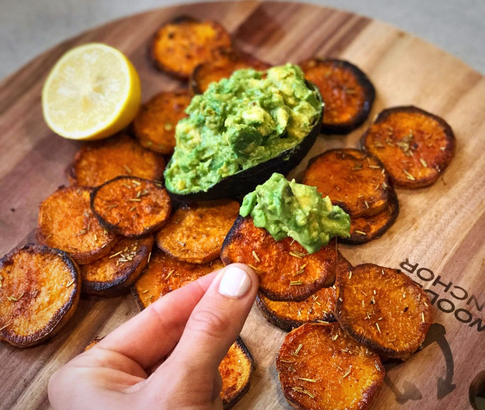 CRISPY SWEET POTATO CHIPS & GUAC