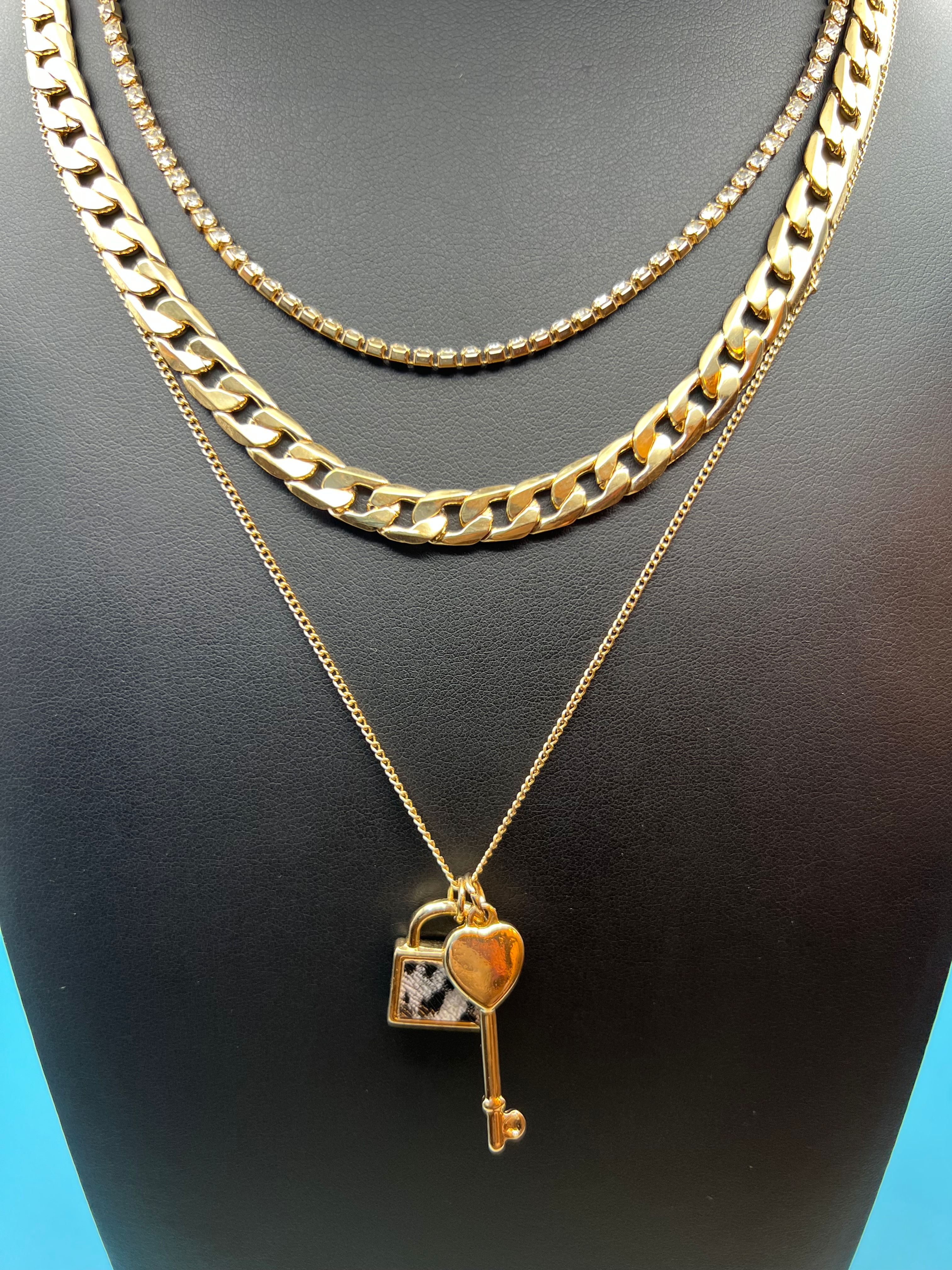 Shiny Layered Diamond Bag and Key