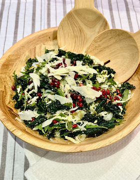 Mixed Salad with Pomegranate Vinaigrette