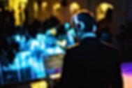 Musico en vivo y DJ