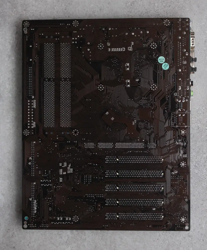 Thumbnail: PGA478 Abit IC7-G i875P chipset MoBo with CPU P4 3.2 GHz, I/O shield & cables