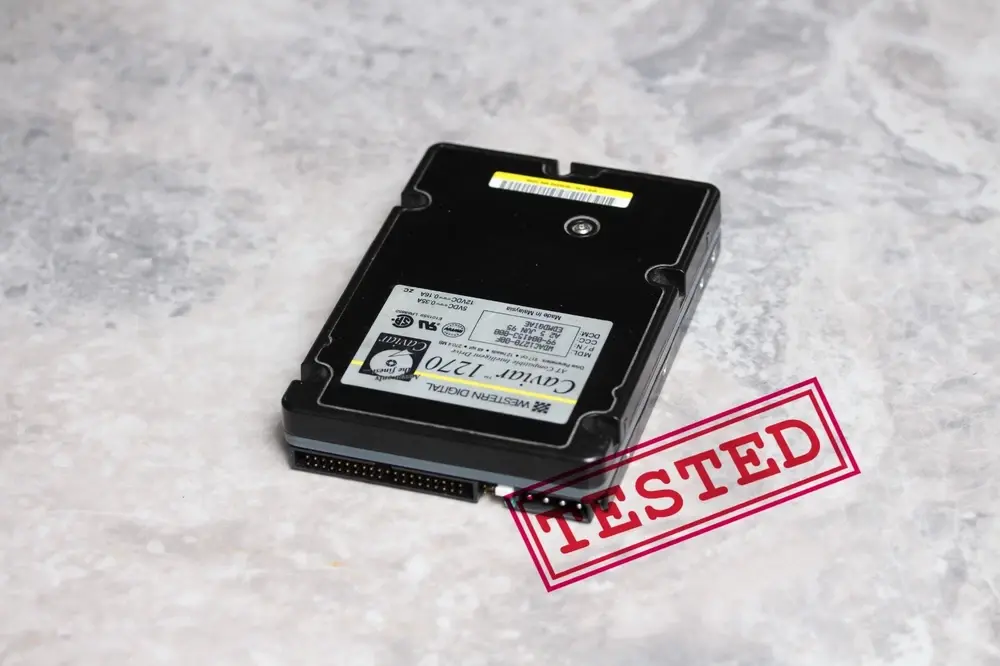 ATA/IDE 270MB Hard Disk Drive Western Digital Caviar 1270 3.5"/SL ATA2 WDAC1270
