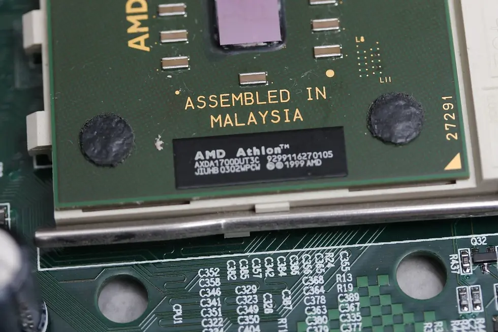 Thumbnail: Socket 462/A QDI KuDoz 7 v2.0 Motherboard  with CPU Athlon XP 1700+ & I/O Shield
