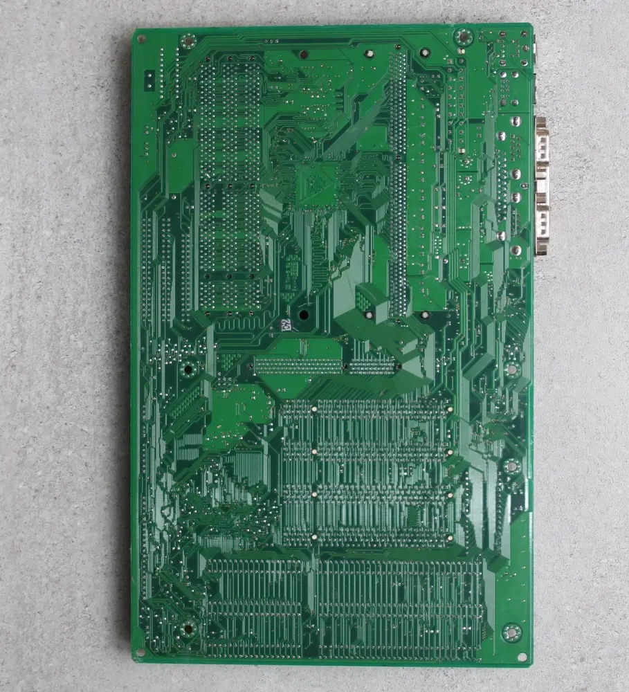 Thumbnail: Slot1 QDI P6V693A/A5-133 (Advance 5/133) Motherboard Apollo Pro 133 chipset