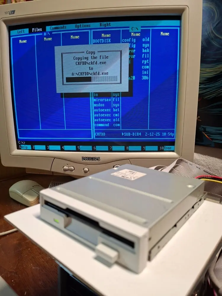 Thumbnail: FDD 3'5" 1.44Mb SONY MPF520-1 Internal Floppy Disk Drive (DS0/DS1 jumper) WHITE