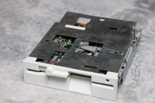 FDD 5.25” 1.2Mb/360Kb Mitsumi/Newtronics D509V2 Internal Floppy