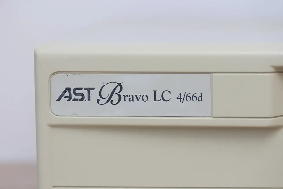 Thumbnail: Vintage PC AST Bravo LC 4/66d i486DX2 66MHz, 16MB RAM, 540MB HDD, 1MB VGA, Sound