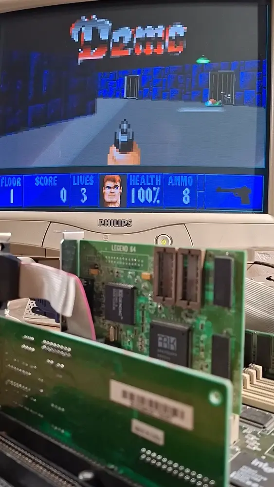 Thumbnail: RARE PCI Graphics Card ARK Logic LEGEND 64 1MB (max 2MB) / 64Bit (ARK2000PV)