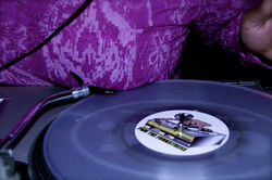 553965_10201687255931397_1036956747_n