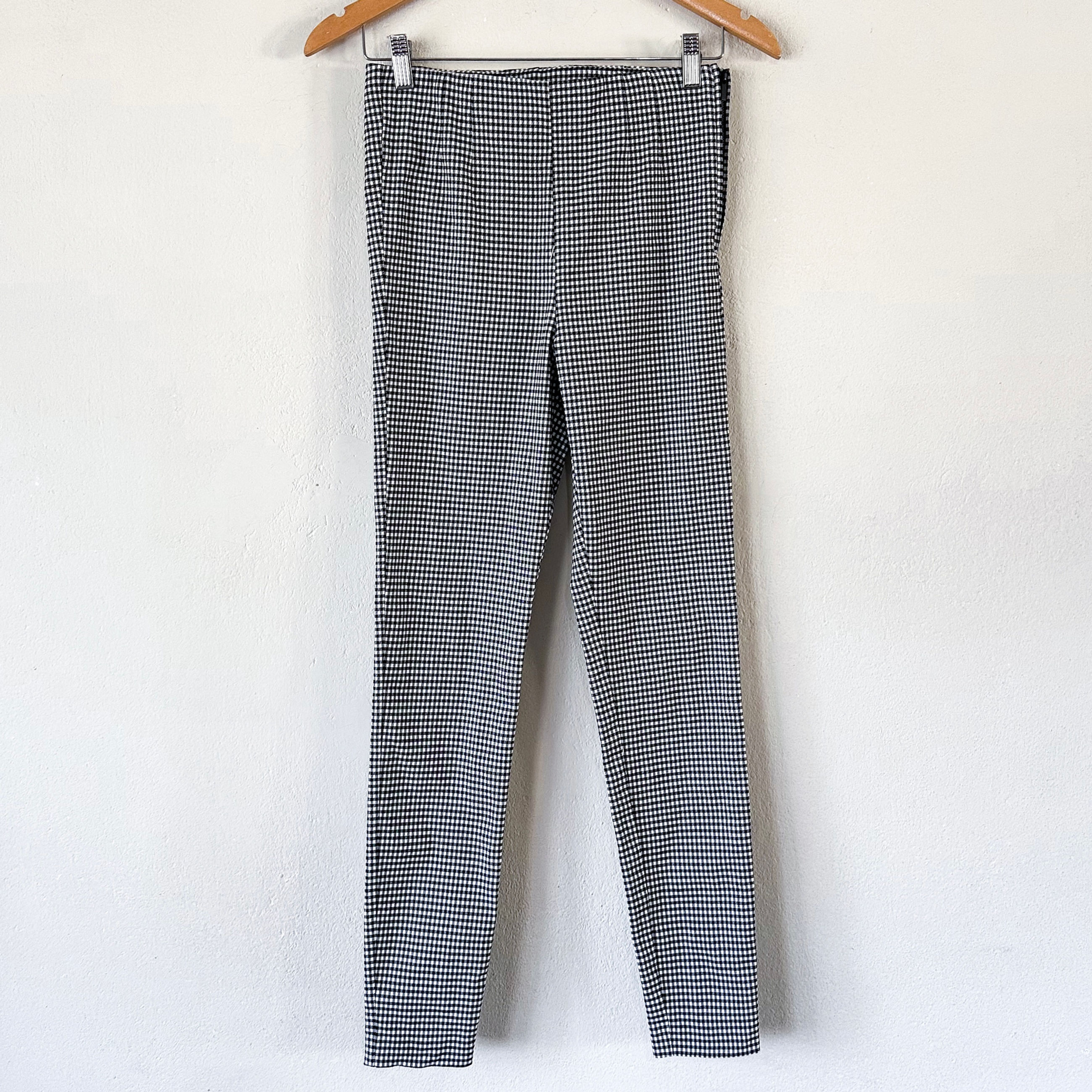 Pantalón Zara
