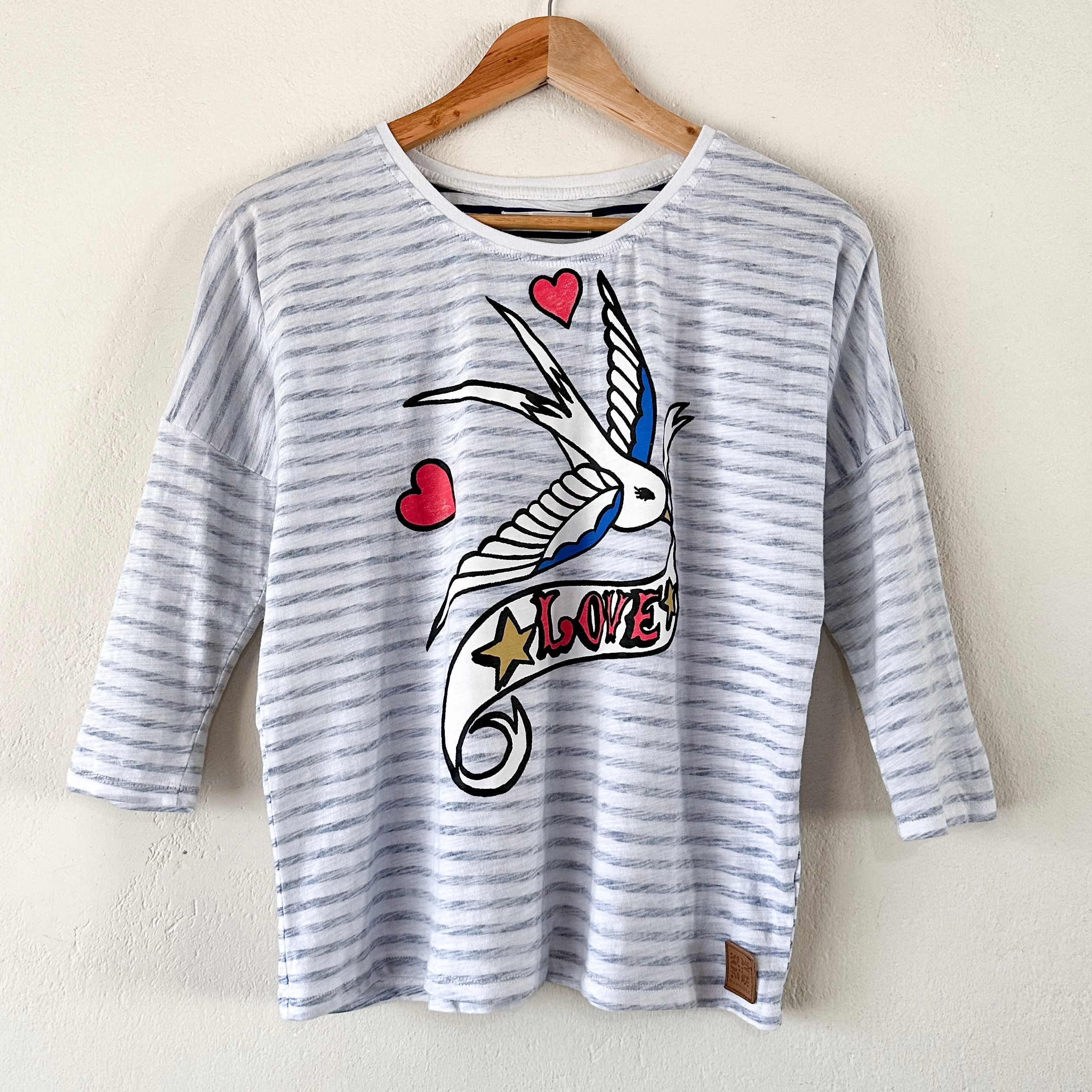 Remera Rapsodia