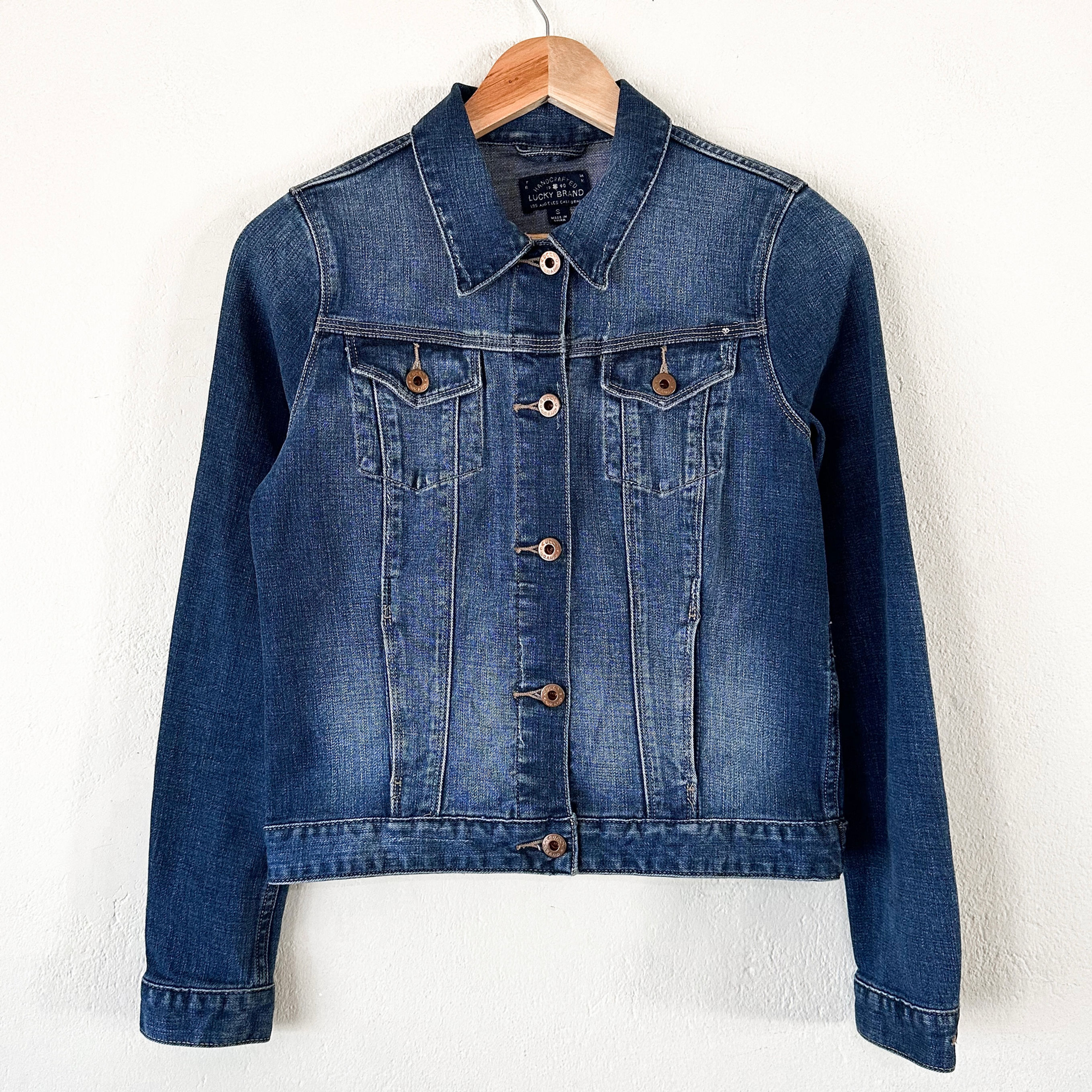 Campera Lucky Brand