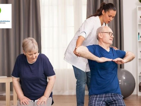 Best Reasons to Opt for Home Physiotherapy in Delhi for Elderly Care