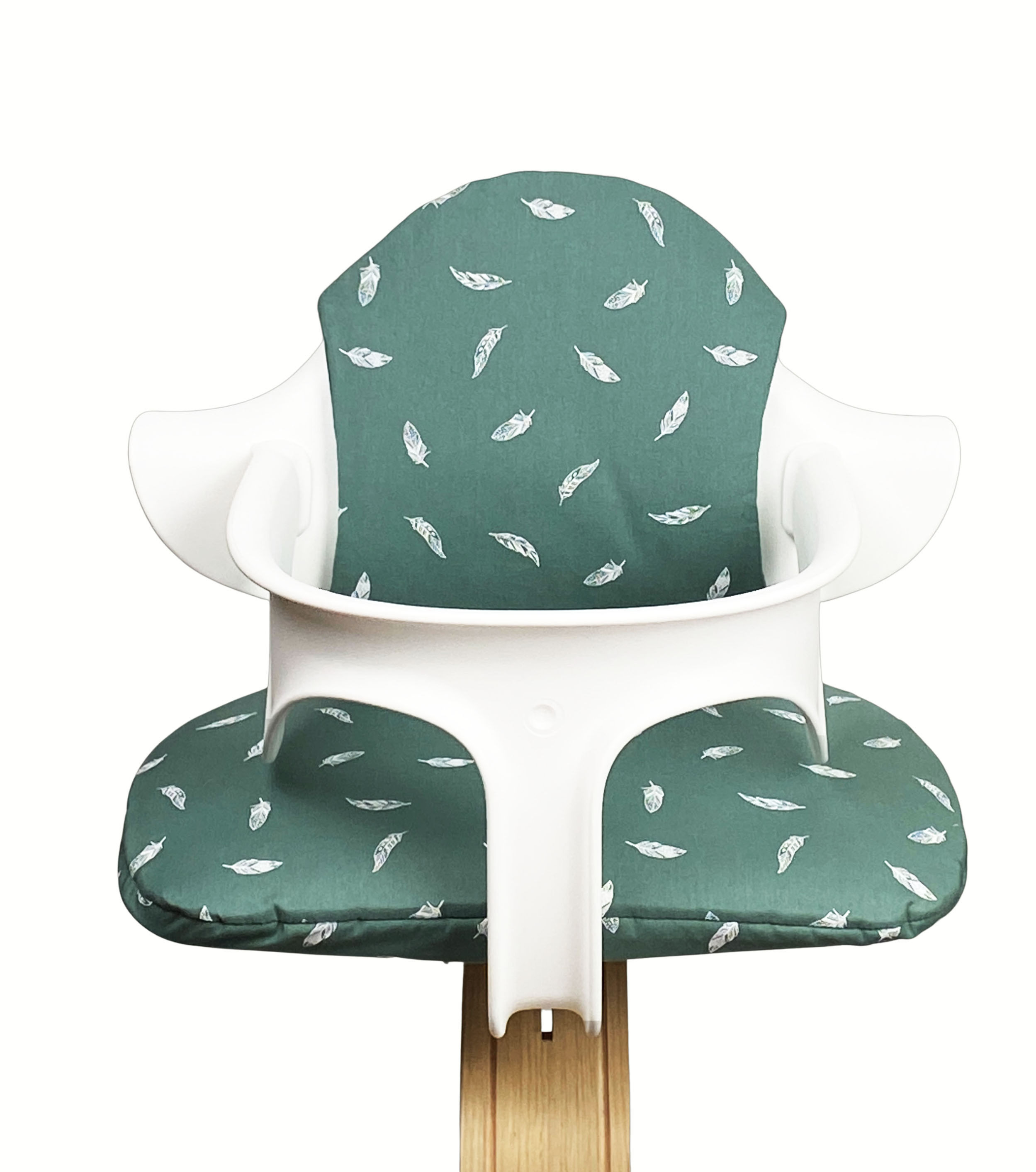 Nomi Sitzkissen altgrün grün Federn weiß