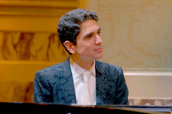 ALEXANDROS KAPELIS by Jeremy Tressler.jpg