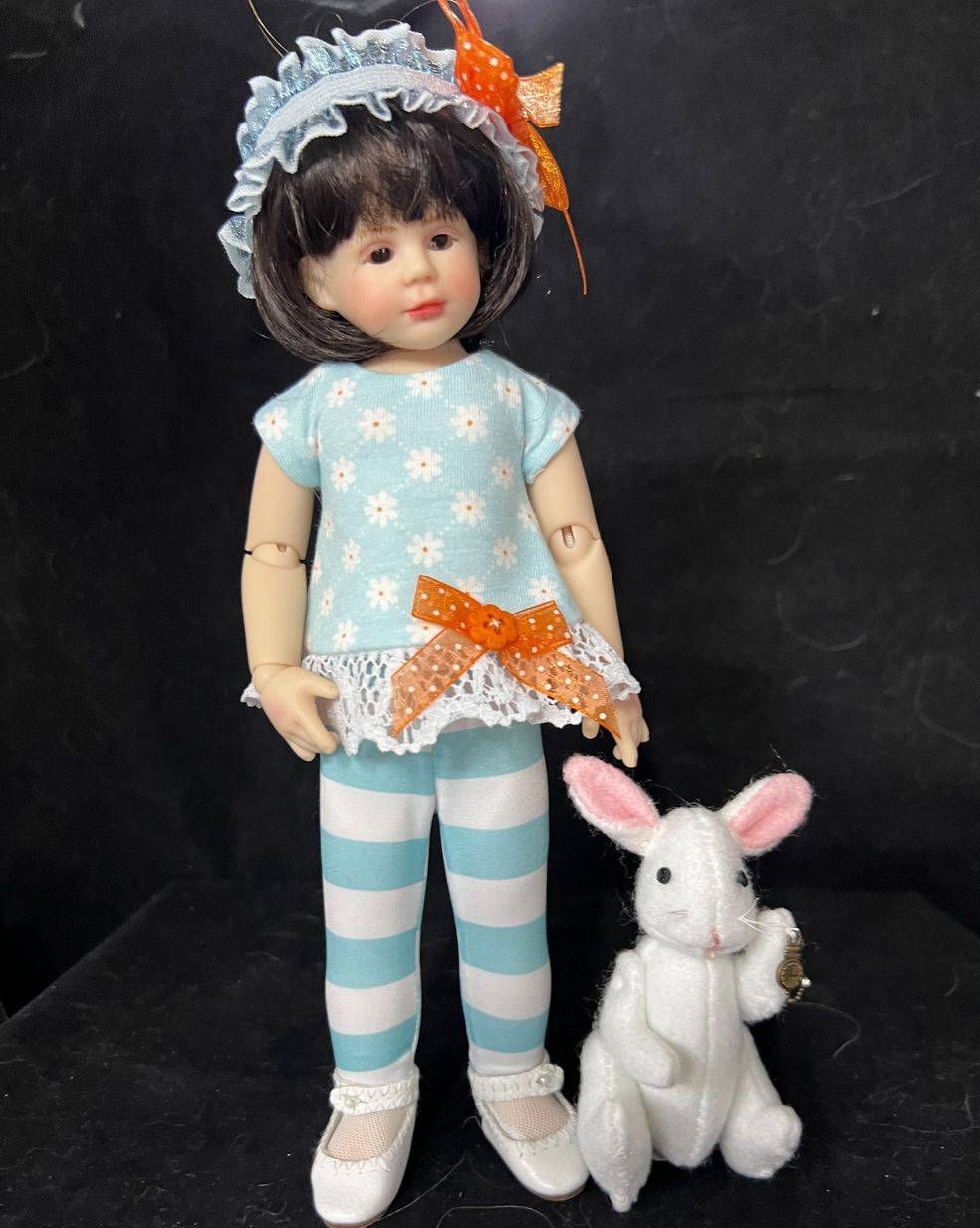 Mia and her Easter friend