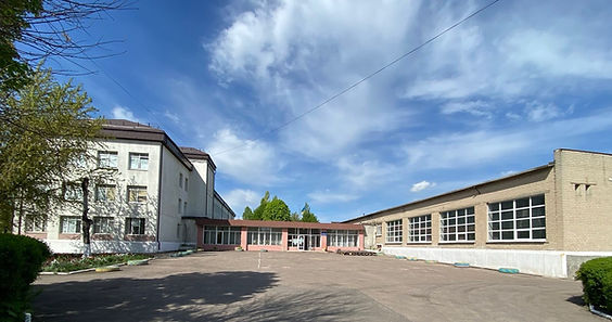 Будівля школи (2022 рік).jpg
