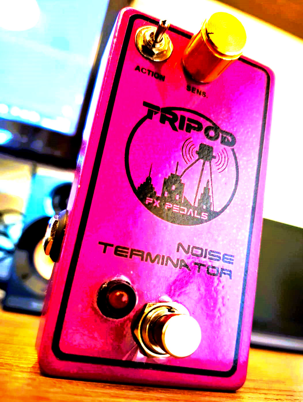 Noise Terminator Gate