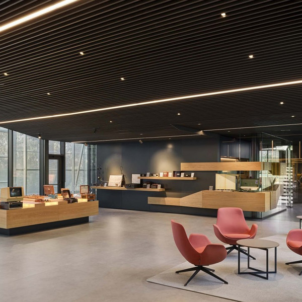 LINE LIGHTING DESIGN